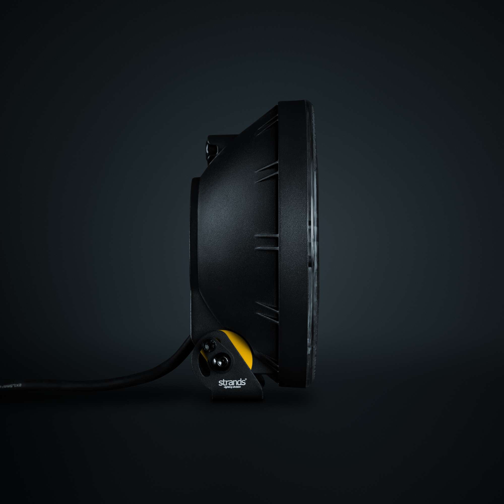 IZE LED OG EXTRALJUS 9″