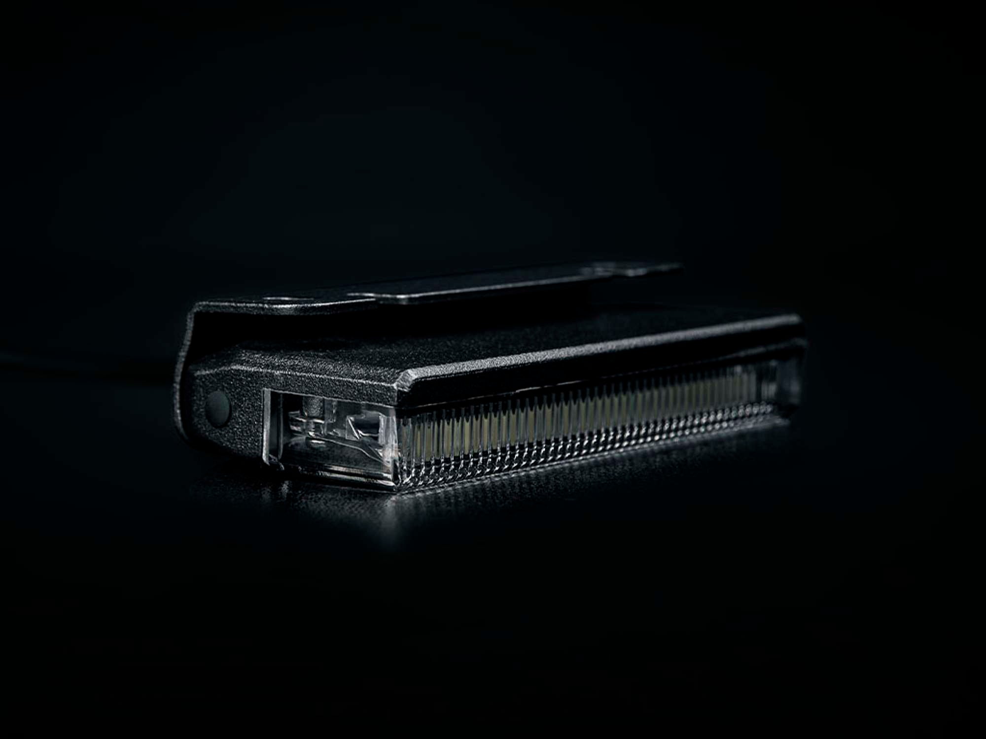 UNITY ULTRA FLAT ARBETSLJUS 22 W