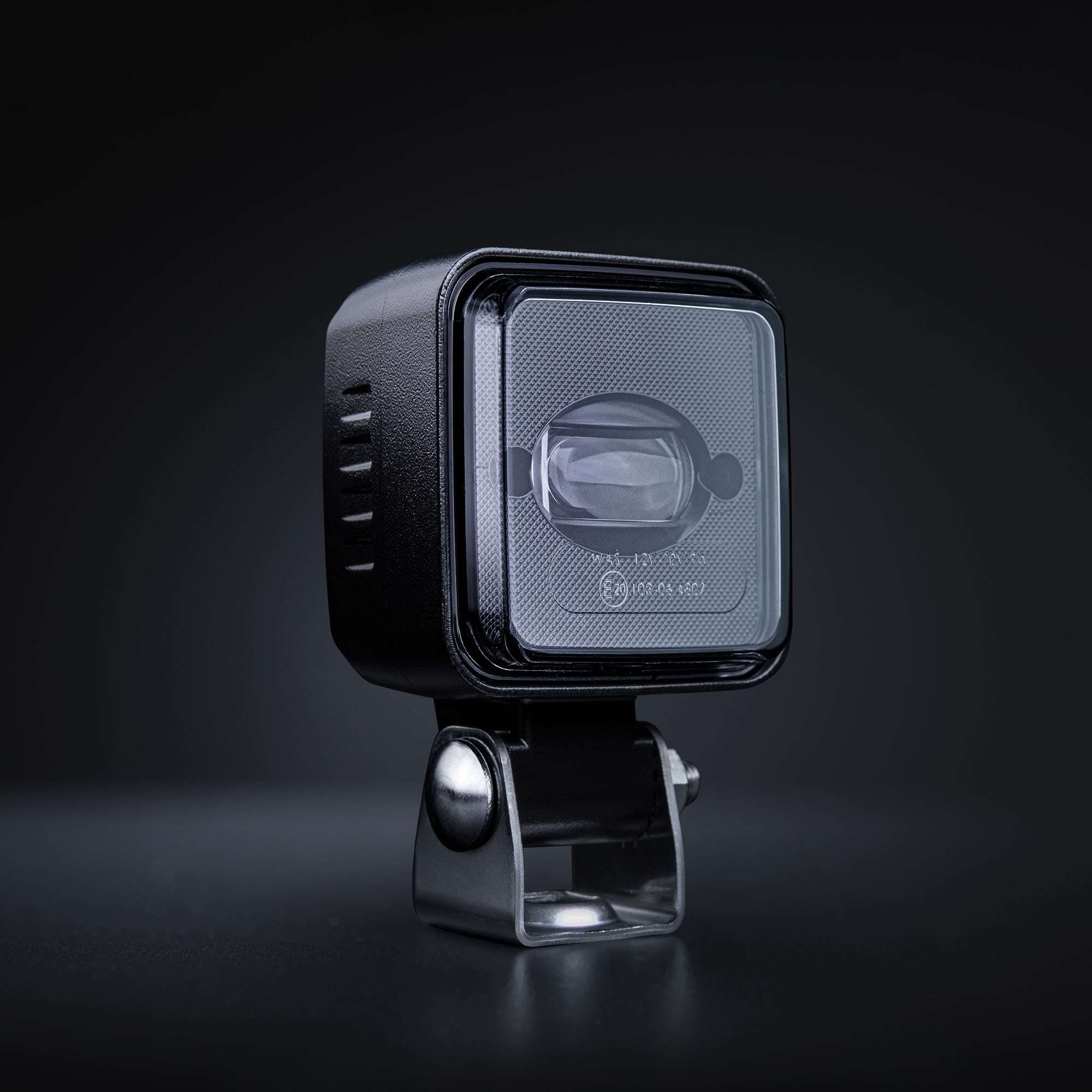 FREEDOM BLUE LINJE TRUCKLAMPA 9W