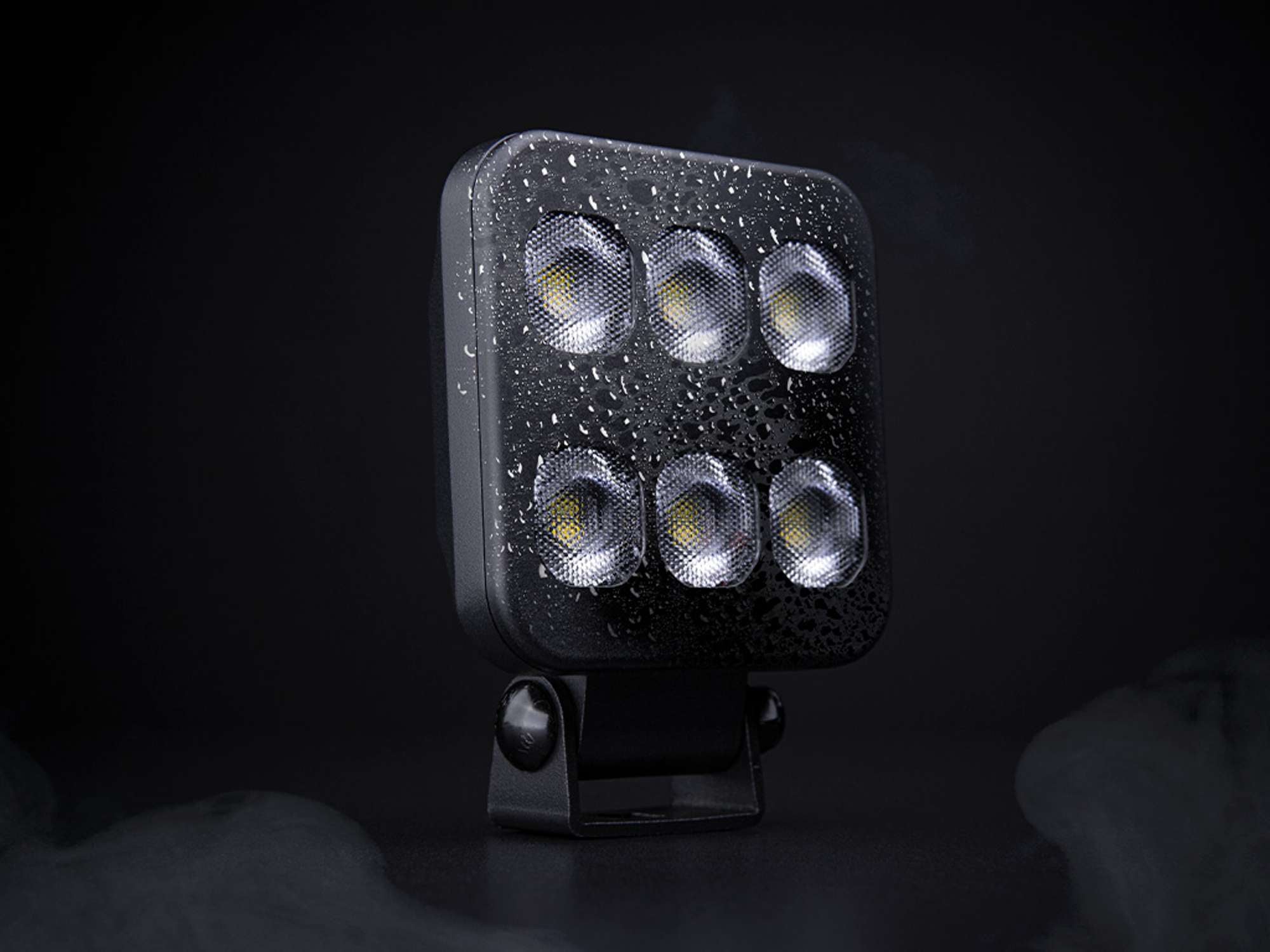 DARK KNIGHT HARDCORE ARBETSLJUS 32 W
