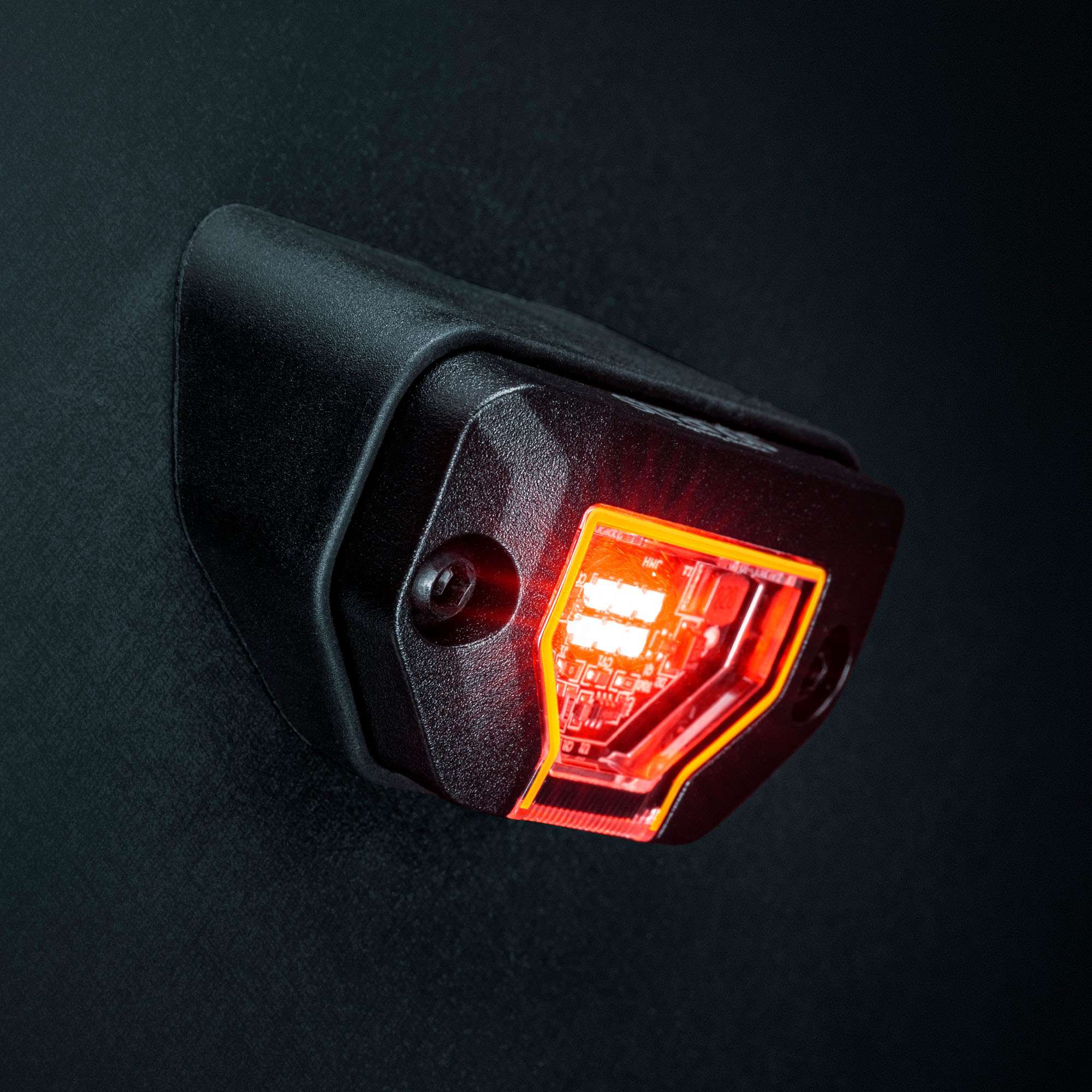 UNITY ROCK LIGHT RED