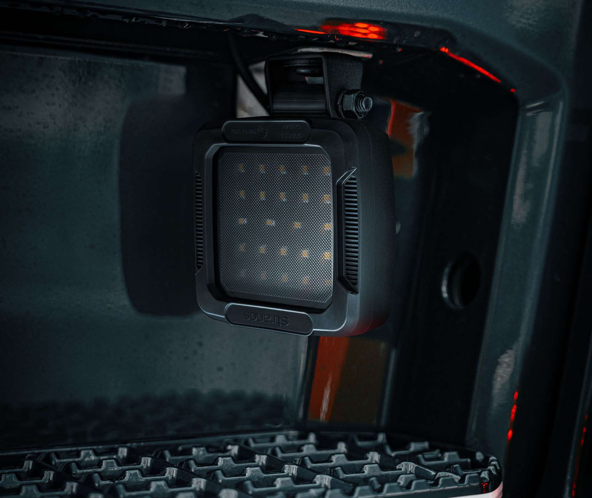 FREEDOM LEGACY ARBETSLJUS 18W