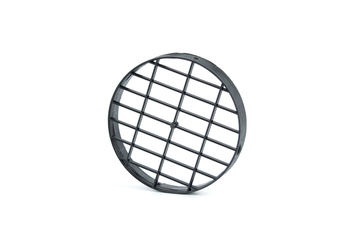 Casing outlet grill