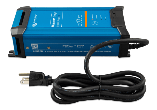 Blue Smart IP22 24/8(1) 230V
