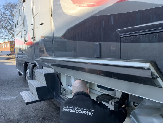 Webasto Air Top Evo 55 installerad i hästbuss
