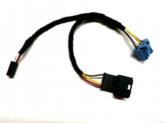 Adapter cable for Volkswagen for use with external app-start